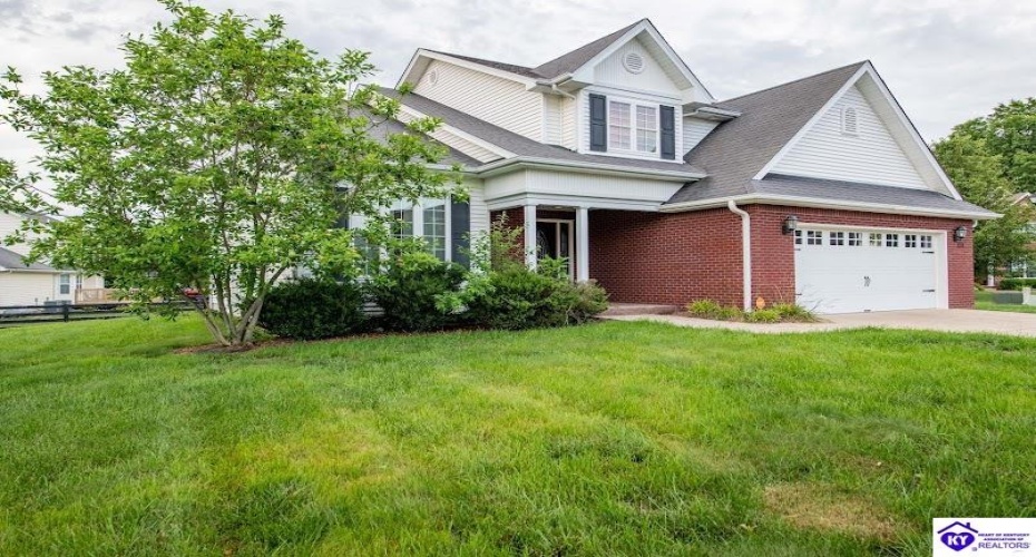 Mandarin Court, Elizabethtown, Kentucky 42701, ,4 BathroomsBathrooms,For Sale,Mandarin Court,HK24001492