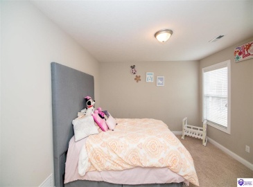 Mandarin Court, Elizabethtown, Kentucky 42701, ,4 BathroomsBathrooms,For Sale,Mandarin Court,HK24001492