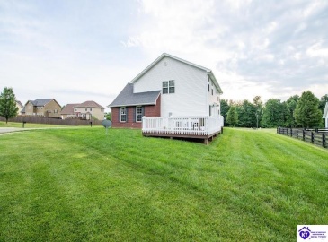 Mandarin Court, Elizabethtown, Kentucky 42701, ,4 BathroomsBathrooms,For Sale,Mandarin Court,HK24001492