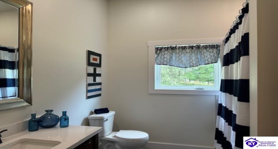 Spring Shores Lane, Falls Of Rough, Kentucky 40119, ,2 BathroomsBathrooms,For Sale,Spring Shores Lane,HK24001515