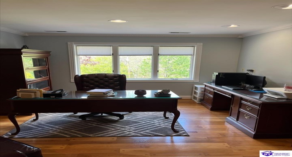 Cedar Creek Drive, Elizabethtown, Kentucky 42701, ,5 BathroomsBathrooms,For Sale,Cedar Creek Drive,HK24001549