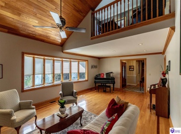 Cedar Creek Drive, Elizabethtown, Kentucky 42701, ,5 BathroomsBathrooms,For Sale,Cedar Creek Drive,HK24001549