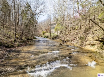 Cedar Creek Drive, Elizabethtown, Kentucky 42701, ,5 BathroomsBathrooms,For Sale,Cedar Creek Drive,HK24001549