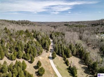 Cedar Creek Drive, Elizabethtown, Kentucky 42701, ,5 BathroomsBathrooms,For Sale,Cedar Creek Drive,HK24001549