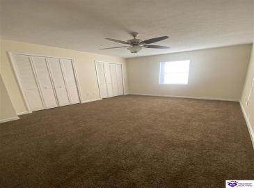 Shelby Avenue, Radcliff, Kentucky 40160, ,3 BathroomsBathrooms,For Sale,Shelby Avenue,HK24001596