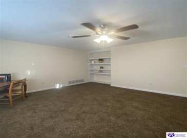 Shelby Avenue, Radcliff, Kentucky 40160, ,3 BathroomsBathrooms,For Sale,Shelby Avenue,HK24001596