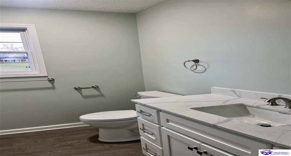 M Moss Lane, Campbellsville, Kentucky 42718, ,2 BathroomsBathrooms,For Sale,M Moss Lane,HK24001598