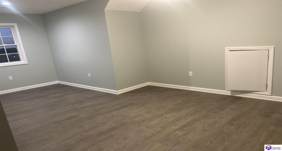 M Moss Lane, Campbellsville, Kentucky 42718, ,2 BathroomsBathrooms,For Sale,M Moss Lane,HK24001598