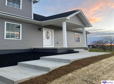 M Moss Lane, Campbellsville, Kentucky 42718, ,2 BathroomsBathrooms,For Sale,M Moss Lane,HK24001598