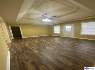 Daneswood Court, Radcliff, Kentucky 40160, ,2 BathroomsBathrooms,For Sale,Daneswood Court,HK24001642