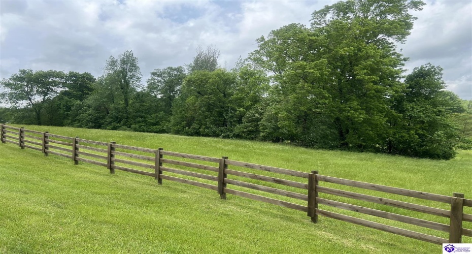 Overall Phillips Road, Elizabethtown, Kentucky 42701, ,For Sale,Overall Phillips Road,HK24001666