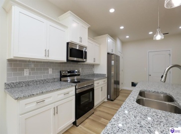 Otter Creek Road, Vine Grove, Kentucky 40175, ,2 BathroomsBathrooms,For Sale,Otter Creek Road,HK24001729