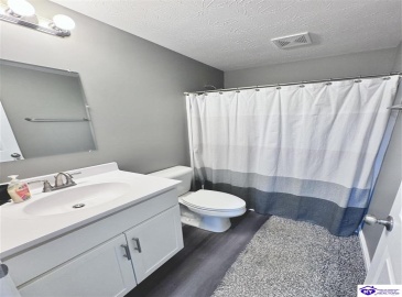 Palmetto Loop, Glendale, Kentucky 42740, ,2 BathroomsBathrooms,For Sale,Palmetto Loop,HK24001845