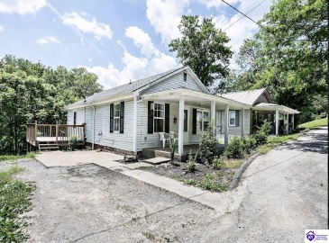 1st Street, Greensburg, Kentucky 42743, ,1 BathroomBathrooms,For Sale,1st Street,HK24001898