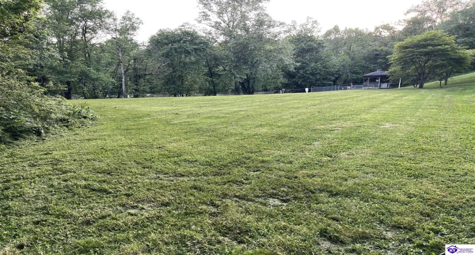 1st Street, Greensburg, Kentucky 42743, ,1 BathroomBathrooms,For Sale,1st Street,HK24001898