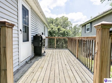 1st Street, Greensburg, Kentucky 42743, ,1 BathroomBathrooms,For Sale,1st Street,HK24001898