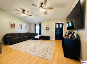 Christerson Lane, Campbellsville, Kentucky 42718, ,2 BathroomsBathrooms,For Sale,Christerson Lane,HK24001929