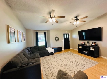 Christerson Lane, Campbellsville, Kentucky 42718, ,2 BathroomsBathrooms,For Sale,Christerson Lane,HK24001929