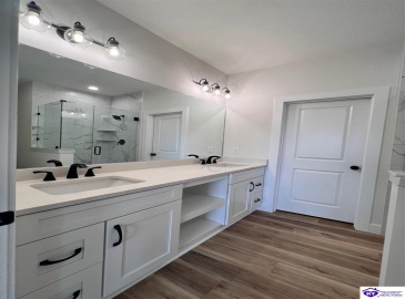 Otter Creek Road, Vine Grove, Kentucky 40175, ,3 BathroomsBathrooms,For Sale,Otter Creek Road,HK24001933