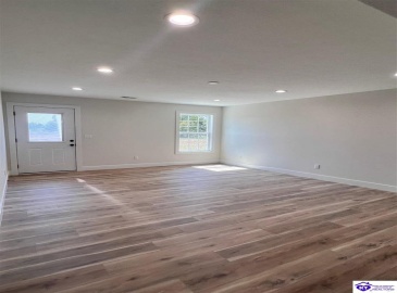 Otter Creek Road, Vine Grove, Kentucky 40175, ,3 BathroomsBathrooms,For Sale,Otter Creek Road,HK24001933