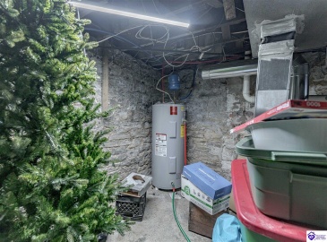 Poplar Street, Elizabethtown, Kentucky 42701, ,4 BathroomsBathrooms,For Sale,Poplar Street,HK24002008