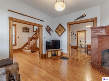 Poplar Street, Elizabethtown, Kentucky 42701, ,4 BathroomsBathrooms,For Sale,Poplar Street,HK24002008