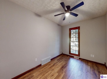 Sportsman Lake Road, Elizabethtown, Kentucky 42701, ,6 BathroomsBathrooms,For Sale,Sportsman Lake Road,HK24002012