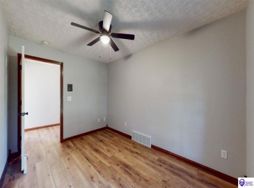 Sportsman Lake Road, Elizabethtown, Kentucky 42701, ,6 BathroomsBathrooms,For Sale,Sportsman Lake Road,HK24002012