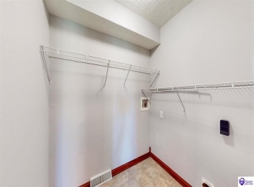 Sportsman Lake Road, Elizabethtown, Kentucky 42701, ,6 BathroomsBathrooms,For Sale,Sportsman Lake Road,HK24002012