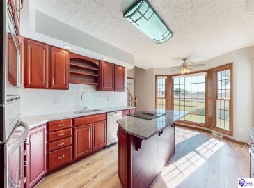 Sportsman Lake Road, Elizabethtown, Kentucky 42701, ,6 BathroomsBathrooms,For Sale,Sportsman Lake Road,HK24002012