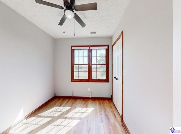 Sportsman Lake Road, Elizabethtown, Kentucky 42701, ,6 BathroomsBathrooms,For Sale,Sportsman Lake Road,HK24002012