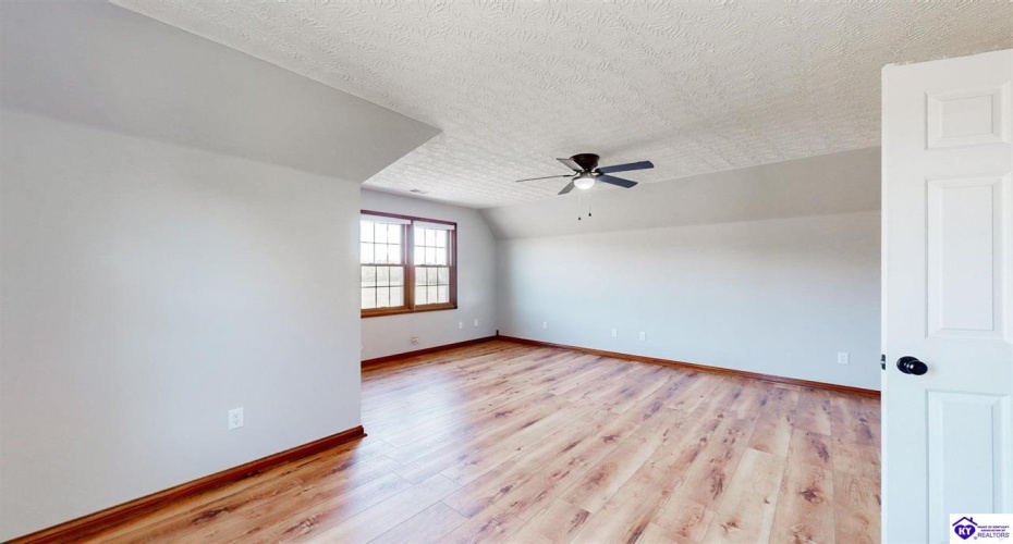 Sportsman Lake Road, Elizabethtown, Kentucky 42701, ,6 BathroomsBathrooms,For Sale,Sportsman Lake Road,HK24002012