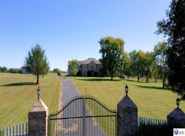 Sportsman Lake Road, Elizabethtown, Kentucky 42701, ,6 BathroomsBathrooms,For Sale,Sportsman Lake Road,HK24002012