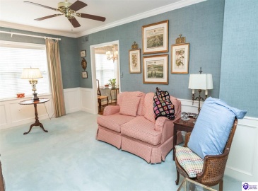 Coach Gate Wynde, Louisville, Kentucky 40207, ,2 BathroomsBathrooms,For Sale,Coach Gate Wynde,HK24002039