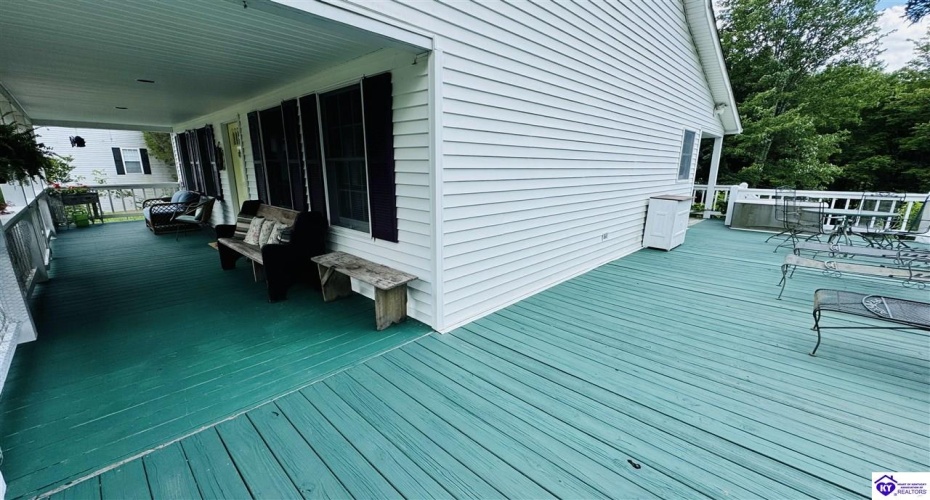 Lake Forest Lane, Westview, Kentucky 40178, ,2 BathroomsBathrooms,For Sale,Lake Forest Lane,HK24002080