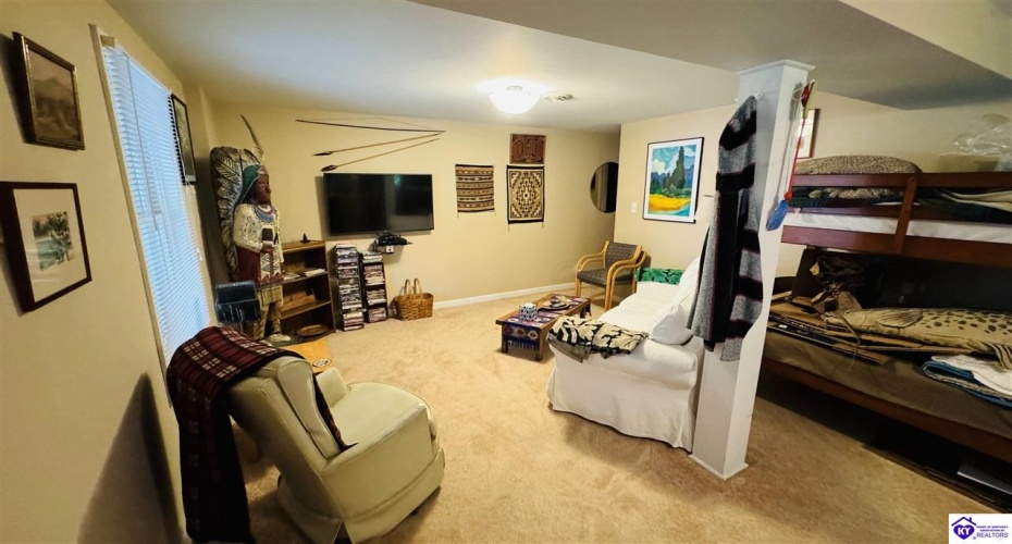 Lake Forest Lane, Westview, Kentucky 40178, ,2 BathroomsBathrooms,For Sale,Lake Forest Lane,HK24002080