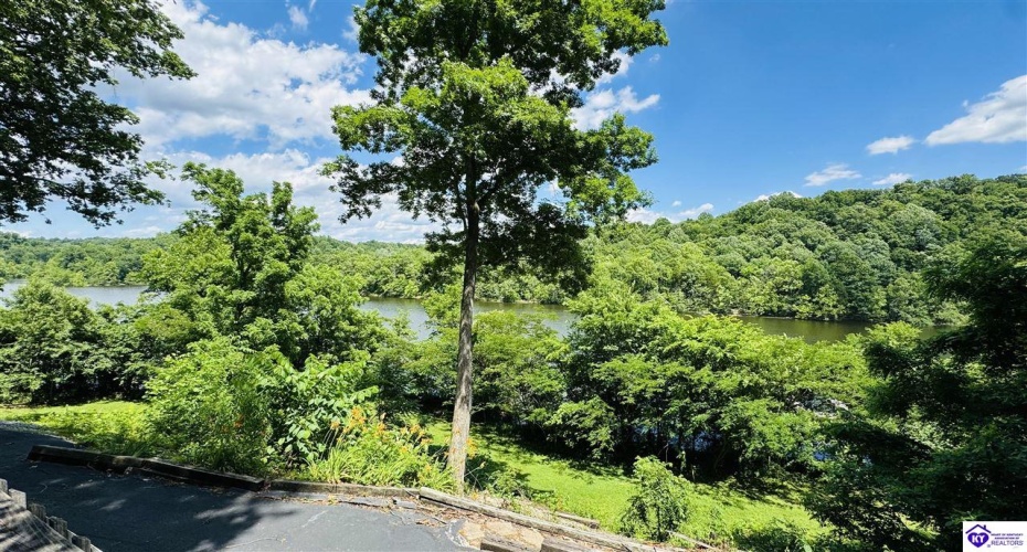 Hornback Mill Ext. Lane, Leitchfield, Kentucky 42754, ,1 BathroomBathrooms,For Sale,Hornback Mill Ext. Lane,HK24002082