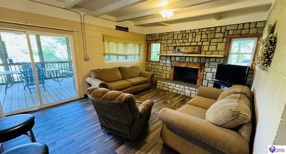 Hornback Mill Ext. Lane, Leitchfield, Kentucky 42754, ,1 BathroomBathrooms,For Sale,Hornback Mill Ext. Lane,HK24002082