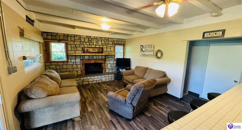 Hornback Mill Ext. Lane, Leitchfield, Kentucky 42754, ,1 BathroomBathrooms,For Sale,Hornback Mill Ext. Lane,HK24002082