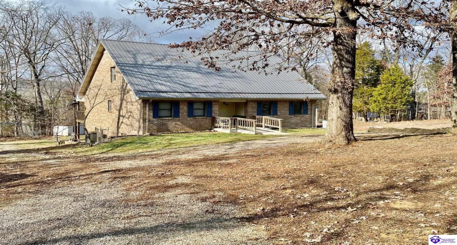 Concord Point Road, Falls Of Rough, Kentucky 40119, ,4 BathroomsBathrooms,For Sale,Concord Point Road,HK24002130