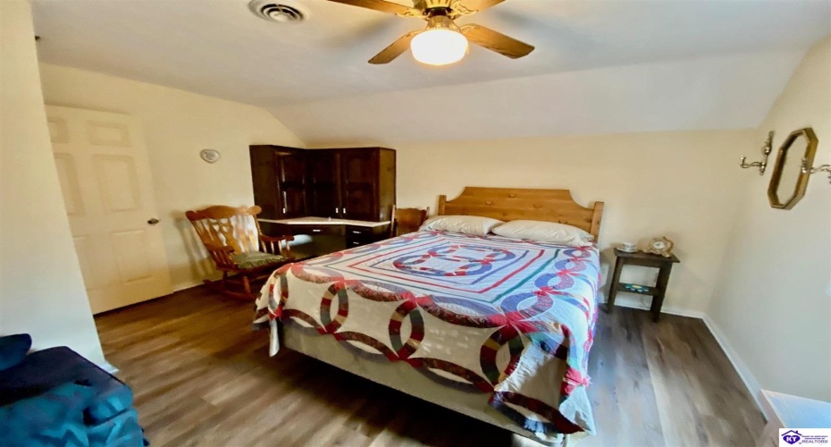 Concord Point Road, Falls Of Rough, Kentucky 40119, ,4 BathroomsBathrooms,For Sale,Concord Point Road,HK24002130