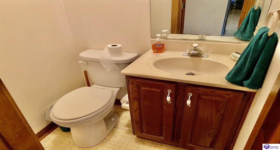 Concord Point Road, Falls Of Rough, Kentucky 40119, ,4 BathroomsBathrooms,For Sale,Concord Point Road,HK24002130