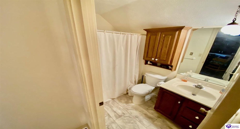 Concord Point Road, Falls Of Rough, Kentucky 40119, ,4 BathroomsBathrooms,For Sale,Concord Point Road,HK24002130