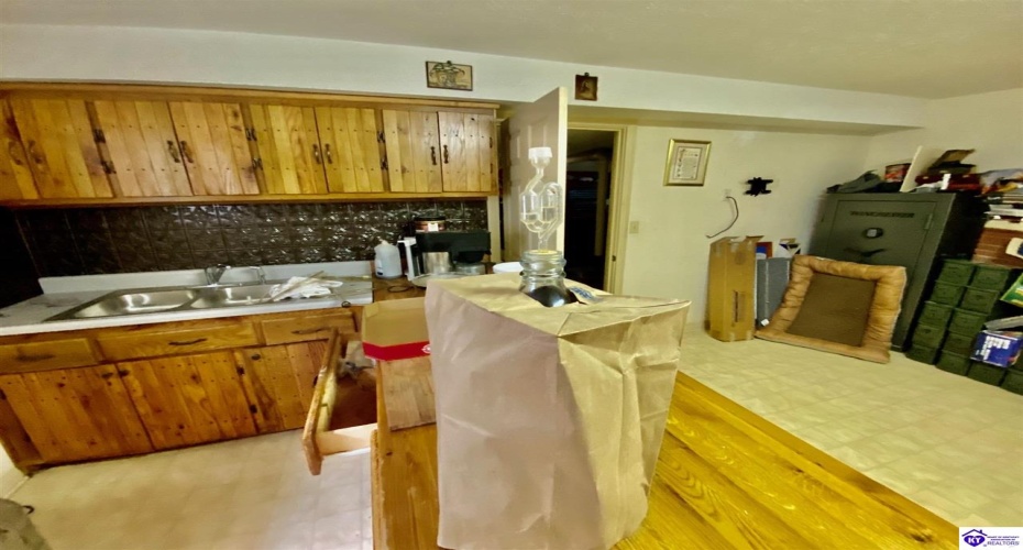Concord Point Road, Falls Of Rough, Kentucky 40119, ,4 BathroomsBathrooms,For Sale,Concord Point Road,HK24002130