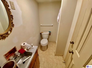 Concord Point Road, Falls Of Rough, Kentucky 40119, ,4 BathroomsBathrooms,For Sale,Concord Point Road,HK24002130