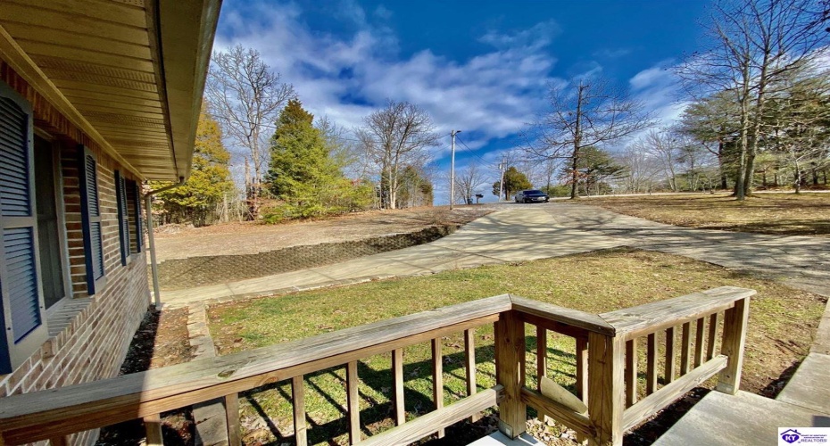 Concord Point Road, Falls Of Rough, Kentucky 40119, ,4 BathroomsBathrooms,For Sale,Concord Point Road,HK24002130