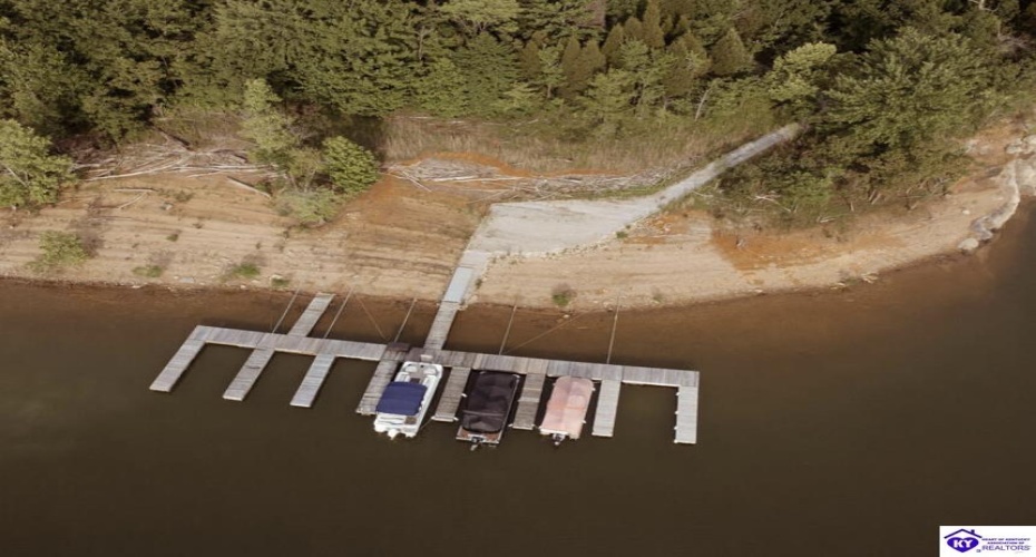 Concord Point Road, Falls Of Rough, Kentucky 40119, ,4 BathroomsBathrooms,For Sale,Concord Point Road,HK24002130