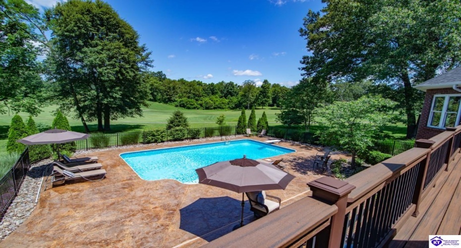 Hillcrest Drive, Brandenburg, Kentucky 40108, ,4 BathroomsBathrooms,For Sale,Hillcrest Drive,HK24002137