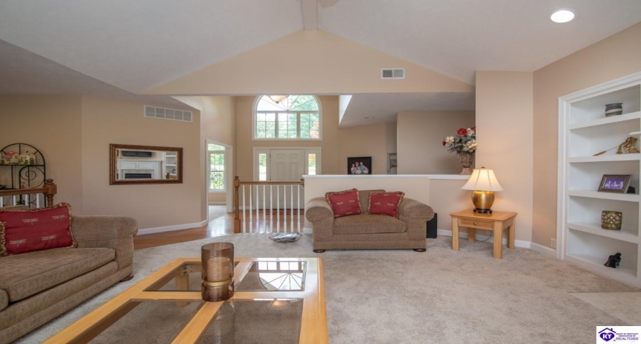 Hillcrest Drive, Brandenburg, Kentucky 40108, ,4 BathroomsBathrooms,For Sale,Hillcrest Drive,HK24002137