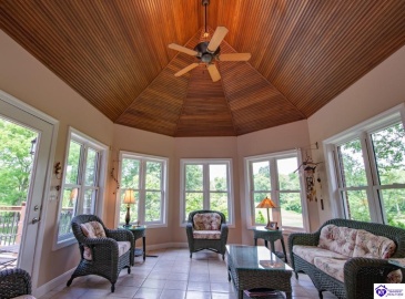 Hillcrest Drive, Brandenburg, Kentucky 40108, ,4 BathroomsBathrooms,For Sale,Hillcrest Drive,HK24002137